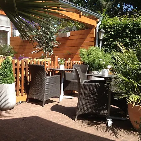 Am Bergl Hotel 3*